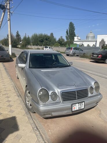 мониторы для авто: Mercedes-Benz 240: 1999 г., 2.4 л, Автомат, Бензин, Седан