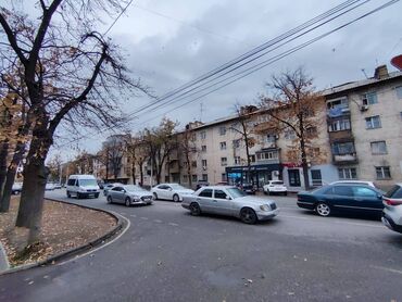 ишу кок жара дом хрушевка: 1 комната, 29 м², Хрущевка, 4 этаж, Старый ремонт