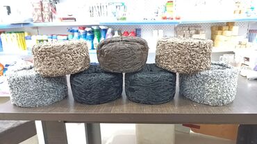 Тюбетейки из каракуля (овчины) - Традиционные мужские головные уборы at lalafo.kg Тюбетейки из каракуля (овчины) - Традиционные мужские головные уборы