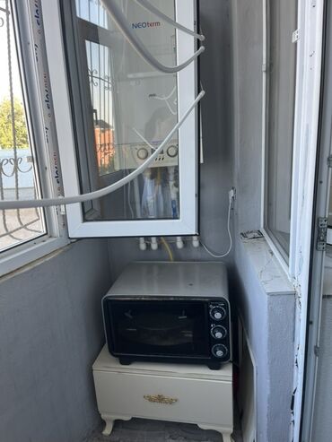 Köhnə tikili: Satılır: tam təmirli 2yataq otagı bır Zal metbex ıstı pol tam eşyalı — 15