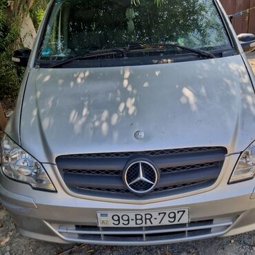 Mercedes-Benz: Gümüşü rəngdə "Mercedes-Benz Vito" modeli, yük və ya sərnişin