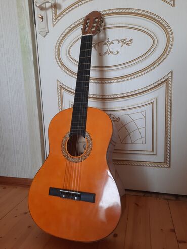 Klassik gitaralar: Klassik gitara, İşlənmiş