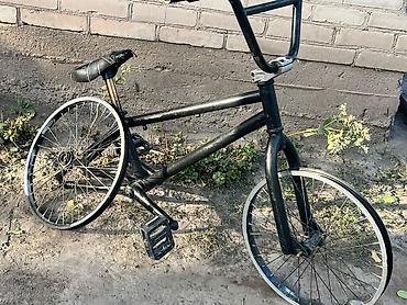 бмх bmx: Продаются два велосипеда. 1) BMX, жёлтый:BMX, чёрный и спортивный — 6