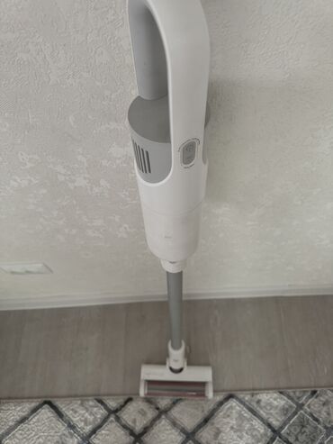 Вечерние платья: Платье 46-48 р.
Ортопед. подушка
Велосипед и т. д — 9