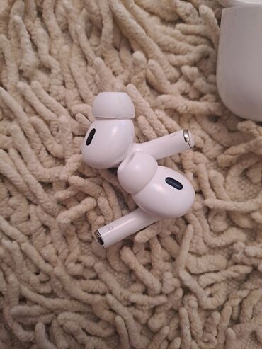 купить чехол для airpods: İşlənmiş Simsiz (Bluetooth) Qulaqcıqlar, Apple, rəng - Ağ