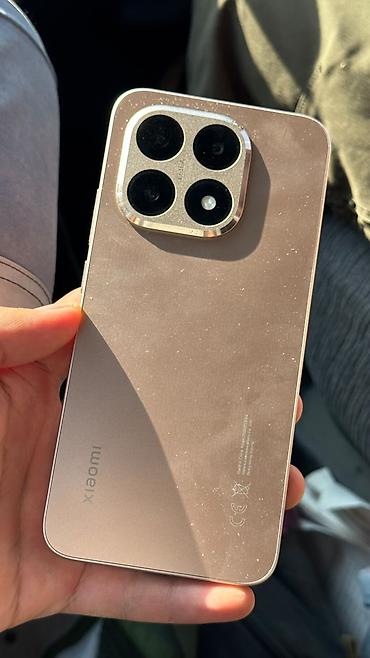 redmi 16: Xiaomi, 15 Pro, Б/у, 512 ГБ, цвет - Золотой, 2 SIM — 1