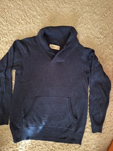 Duksevi: Prodaja markiranih dukseva neki novi neki samo dobijeni i stoje posto — 5