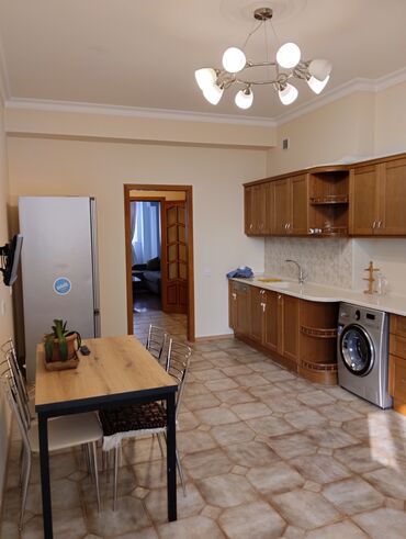 Uzunmüddətli kirayə mənzillər: 🔸Olimpik Starın, Niaqara restoranın yanı 🔸 Yeni tikili 12 mərtəbəli — 24