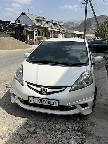 bmw 2008: Honda Fit: 2008 г., 1.5 л, Автомат, Бензин, Хэтчбэк — 5