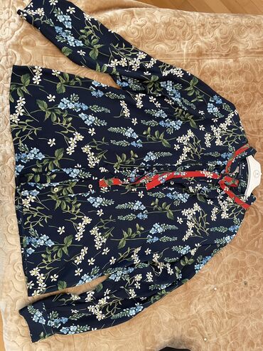 hilfiger: Tommy Hilfiger brendine mexsus Sarucka satilir