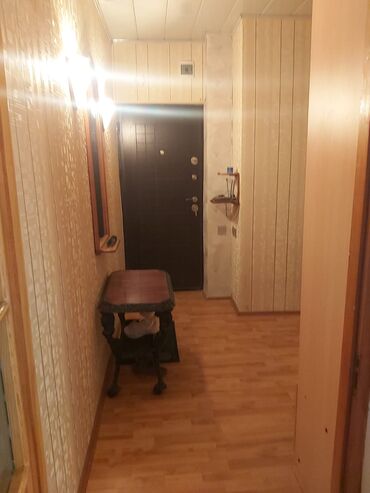 Uzunmüddətli kirayə mənzillər: Hər vaxtınız xeyir.Ukrayna dairəsində 9 mərtəbəli binanın 1 ci — 10