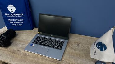 Digər planşetlər: Acer 14 ", Intel Core i7, 512 GB