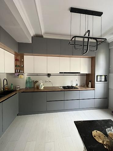 кыргыз недвижимост: 250 м², 6 бөлмө, Чогуу жашоосу жок — 9