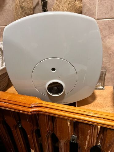 хим бумага: Диспенсер для туалетной бумаги,в отличном состоянии,от бренда Ecober