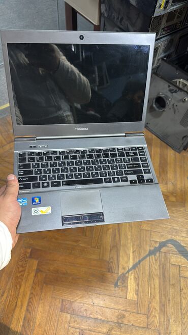 Masaüstü kompüterlər və iş stansiyaları: İşlənmiş Toshiba, 14 ", Intel Core i5, 256 GB, Pulsuz çatdırılma