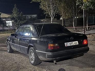 235 65 16: Mercedes-Benz E-Class: 2000 г., 2.3 л, Механика, Бензин, Седан — 2