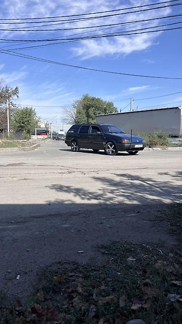 Volkswagen: Volkswagen Passat: 1991 г., 1.8 л, Механика, Бензин, Универсал — 2