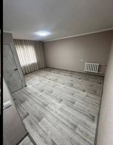 срочно продаётся 1 комнатная квартира в районе парк фучика: 1 комната, 30 м², Хрущевка, 1 этаж, Евроремонт