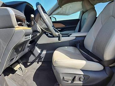 gra: Toyota Grand Highlander: 2024 г., 2.4 л, Автомат, Бензин — 7