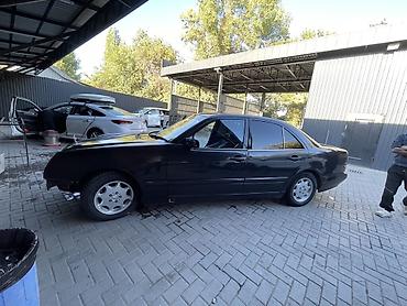 w220 крыло: Mercedes-Benz E-Class: 2001 г., 2.2 л, Механика, Дизель, Седан — 7