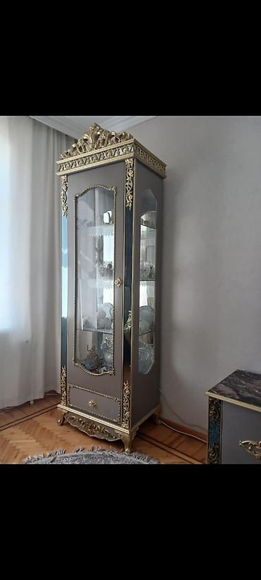 telvizor altı: Televizor altı və servant mebeli ikisi
Birlikdə 120 m Qaraçuxur — 1