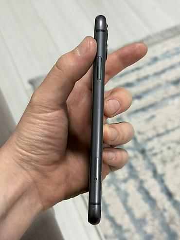 Apple iPhone: IPhone 11, 64 ГБ, Черный, 69 % — 7