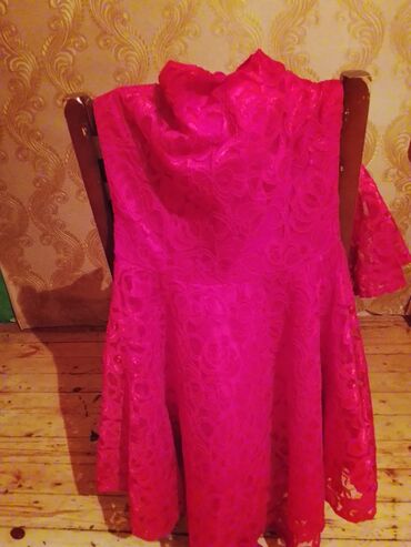 Ziyafət donları: Qırmızı/dırnaqrəng (fuşya tonlarında) ziyafət paltarı. - Material