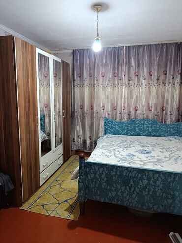 сдается дом долгосрочно: 3 комнаты, 50 м², 104 серия, 1 этаж, Косметический ремонт