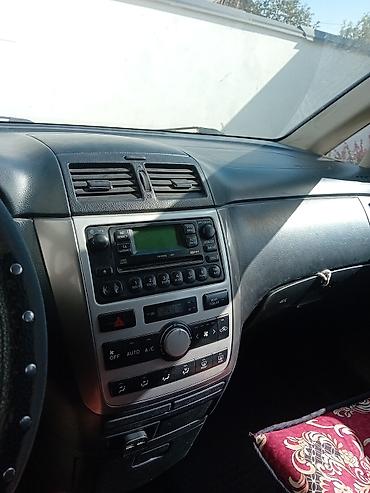Toyota: Toyota Avensis Verso: 2004 г., 2 л, Механика, Бензин, Минивэн — 3