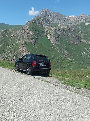 disk kalpaklar: Kia Sorento – benzinli, avtomatik transmissiyalı SUV. Xüsusiyyətlər — 3