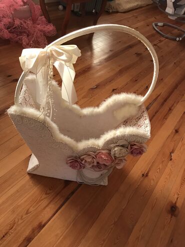 Xonça: Bir denesi 10 azn.Hər cure xoncalar cox baha qiymete alinib — 6