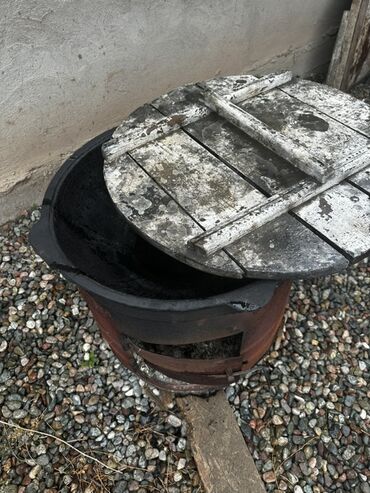 шкаф для школы цена: Полевой костровой чугунный казан с котлом и деревянной крышкой -