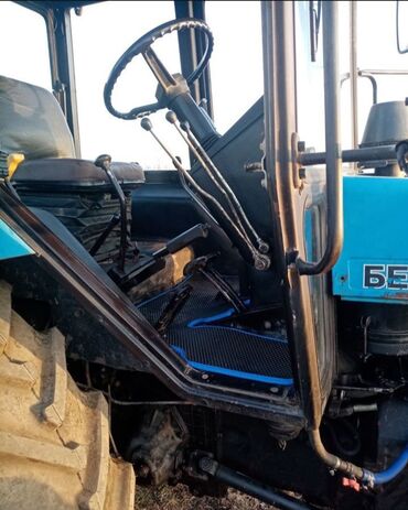 Тракторы: Продаю трактор МТЗ беларус 952 выдиялном состояние без каких либо