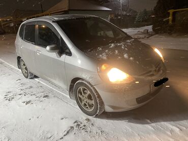 хонда срви: Honda Fit: 2002 г., 1.3 л, Вариатор, Бензин, Седан