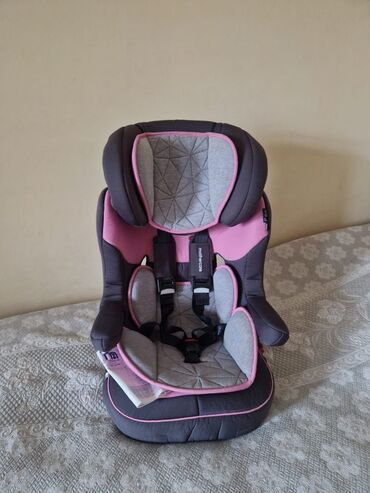 Gəzinti arabaları: Mothercare avtokreslo 140 azn 2 ay islenib masin satildigi ucun