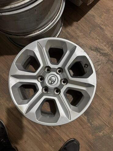 Диски: Литые Диски R 17 Toyota, Б/у