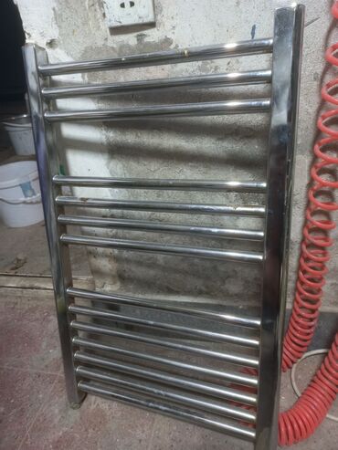 Радиаторы: Xrom rəngli paslanmayan poladdan dəsmal quruducu/radiator - Model