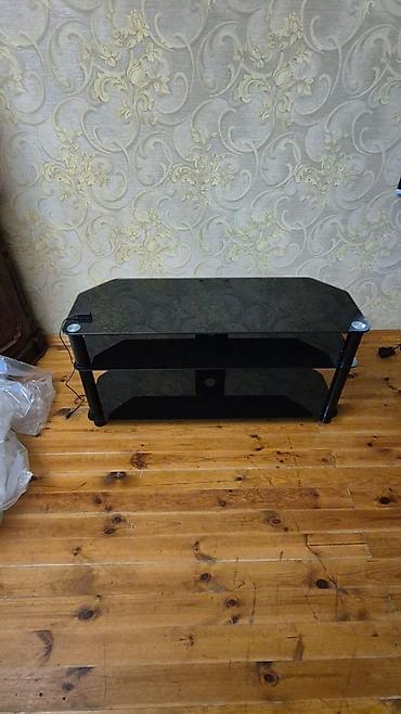 ev mebel: Şüşə TV/stend - Material: temperli tünd şüşə rəflər, metal sütunlar - — 5