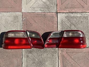 baqaj ustu: Mercedes benz e210 arxa stoplari,yaxsi veziyetdedir,baqaj ustu — 1