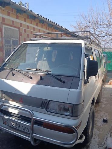 Mitsubishi L300: 1996 г., 2.4 л, Механика, Дизель, Минивэн — 2