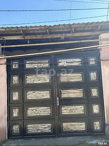 mehdiabad ev: Ev 2 yataq otağı, 1 mətbəx və geniş salondan ibarətdir. Evdə olan — 1