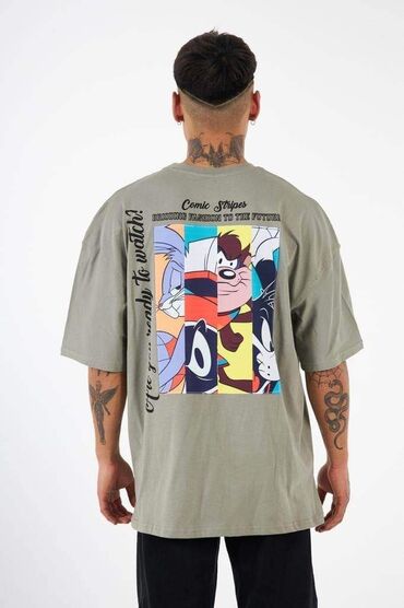 Majice: S m l xl i 2xl
2400 din — 21