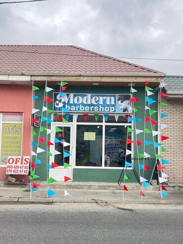 Bərbərlər: Bərbər tələb olunur, Faiz, 1-2 illik təcrübə — 4