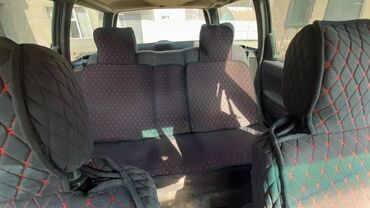 Volkswagen: Volkswagen Passat Variant: 1992 г., 1.8 л, Механика, Бензин, Универсал — 4