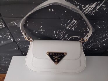 replay torbica bela: Elegantna torbica, Prada