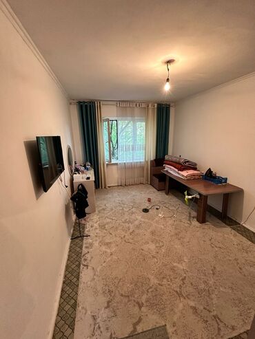 продается однокомнатная квартира аламедин 1: 2 комнаты, 48 м², 105 серия, 5 этаж, Старый ремонт