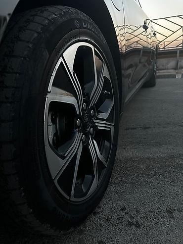 диспы: Haima : 2021 г., Автомат, Электромобиль, Седан — 8