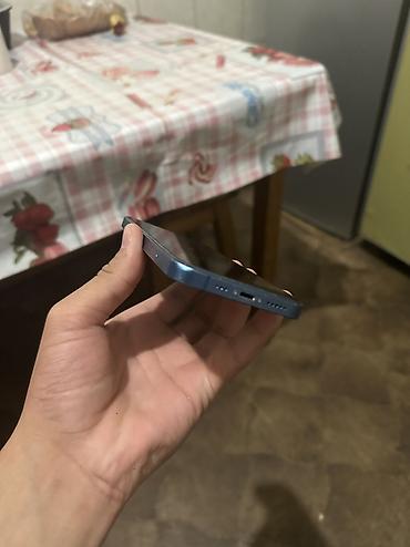 Техника и электроника: IPhone 13, Б/у, 128 ГБ, Синий, Защитное стекло, Чехол, 81 % — 5