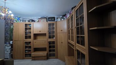 угловая мебель под телевизор: Гарнитур для зала, Б/у, Шкаф, ДСП, Самовывоз, цвет - Коричневый