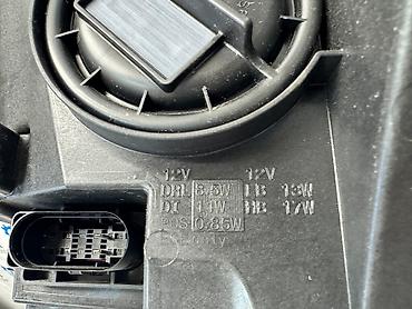 Передние фары: Передняя правая фара Mercedes-Benz 2023 г., Новый, Оригинал, Германия — 16